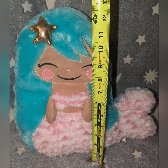 Super soft Narwhal to Mermaid reversible throw Pillow. - Picture 6 of 8